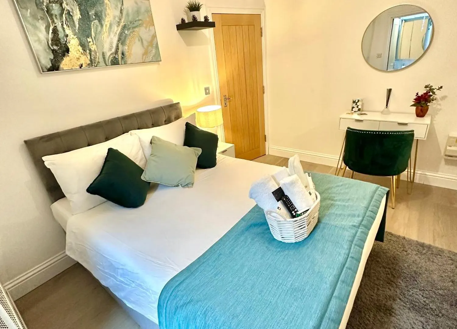 The Green Luxe En-Suite In Stratford 伦敦